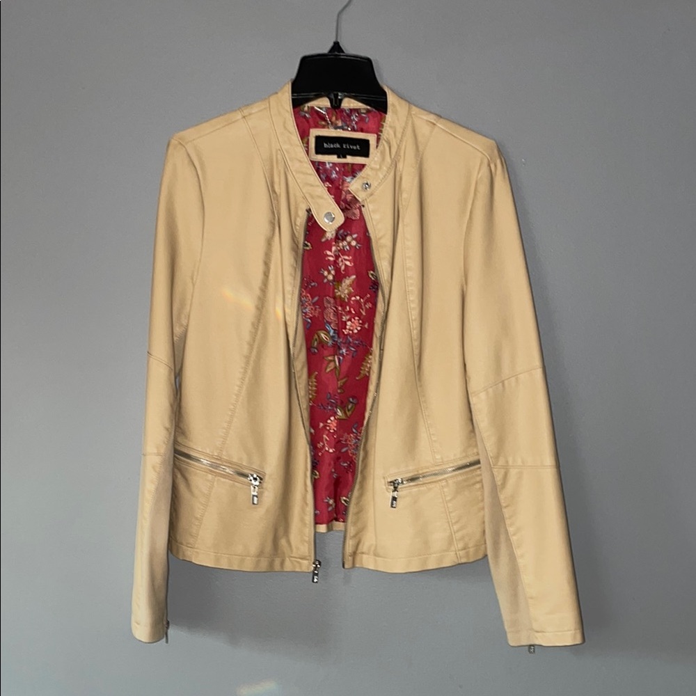 Black Rivet Cream Leather Jacket Tailored Fit